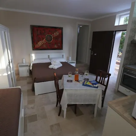 Guest house Dei Colori 4*